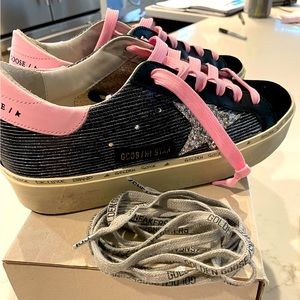 Hi-stars, SZ 37, second owner, EUC, includes box, dust bag.